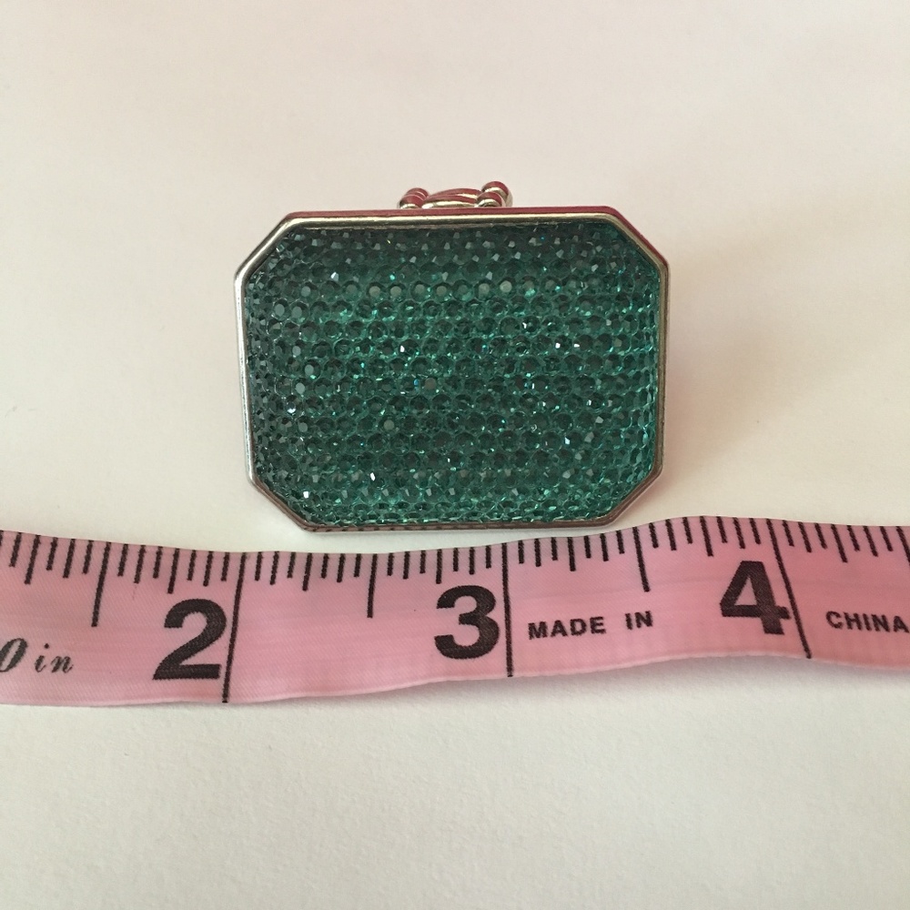 Rectangular Stretch Ring - Picture 4 of 5